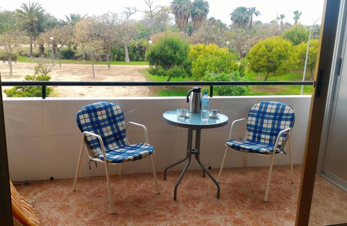 Playa de San Juan Apartment | Homerez - 300 m away from the beach! Appartement for 4 ppl. with shared pool