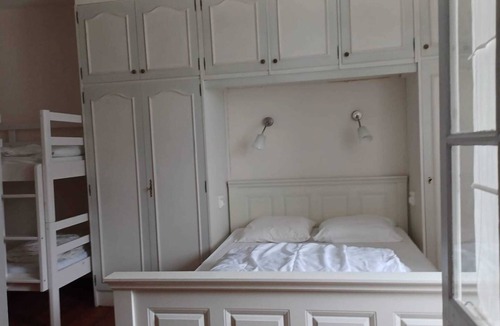 Cayeux-sur-Mer House | Homerez - 50 m away from the beach! Spacious house for 8 ppl. at Cayeux-sur-Mer
