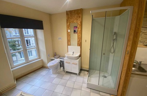 Cherbourg-en-Cotentin Apartment | Homerez - Apartment Cherbourg-en-Cotentin