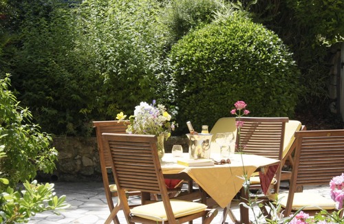 Forcalquier Apartment | Homerez - Amazing appartement for 2 ppl. with shared pool at Forcalquier
