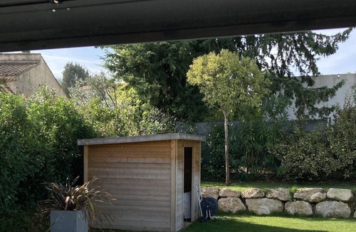 Bouc-Bel-Air House | Homerez - Amazing house for 7 ppl. with swimming-pool and garden at Bouc-Bel-Air