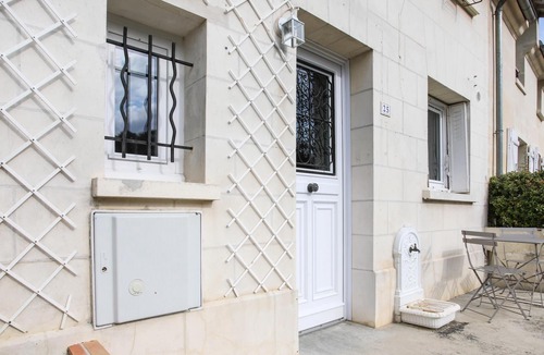 Pierrefonds House | Homerez - Amazing house for 4 ppl. at Pierrefonds