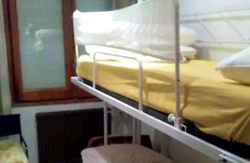 Gironella House | Homerez - Amazing house for 7 ppl. with terrace and balcony at Gironella