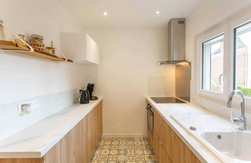 Amiens Apartment | Homerez - Amiens Apartment with Parking