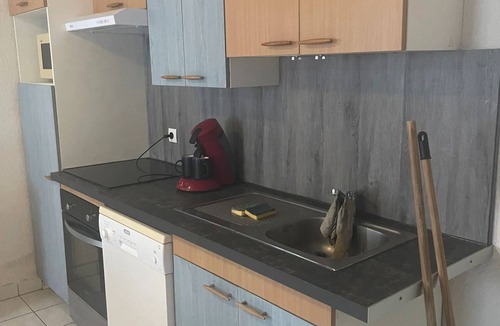 Moutiers-Sous-Chantemerle Apartment | Homerez - Apartment in Moncoutant-sur-Sèvre