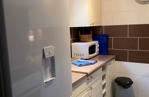 Contis-les-Bains Apartment | Homerez - Apartment Saint-Julien-en-Born
