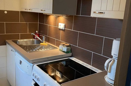 Contis-les-Bains Apartment | Homerez - Apartment Saint-Julien-en-Born