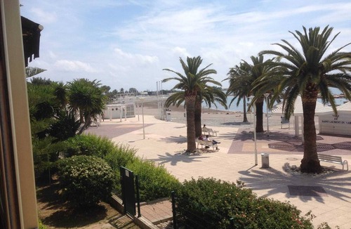 Saint-Laurent-du-Var Apartment | Homerez - Apartment St-Laurent-du-Var