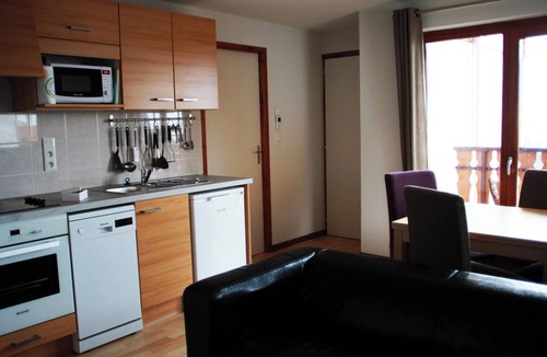 Thollon-les-Memises Apartment | Homerez - Apartment in Thollon