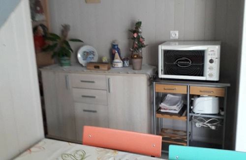 Dange-Saint-Romain Apartment | Homerez - Apartment in Dangé-Saint-Romain