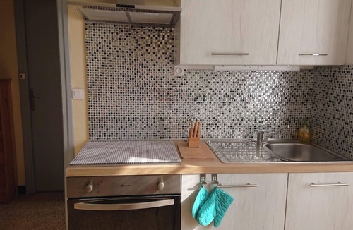 Arles-sur-Tech Apartment | Homerez - Apartment Arles-sur-Tech