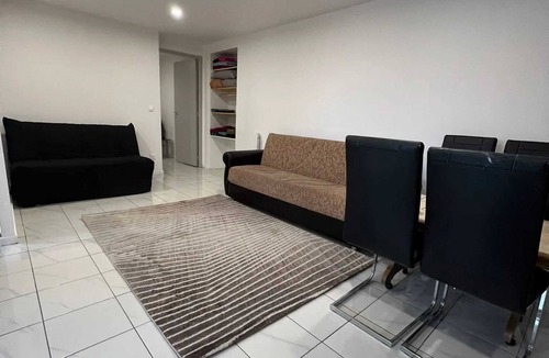 Audun-le-Roman Apartment | Homerez - Apartment in Audun-le-Roman