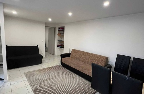 Audun-le-Roman Apartment | Homerez - Apartment in Audun-le-Roman