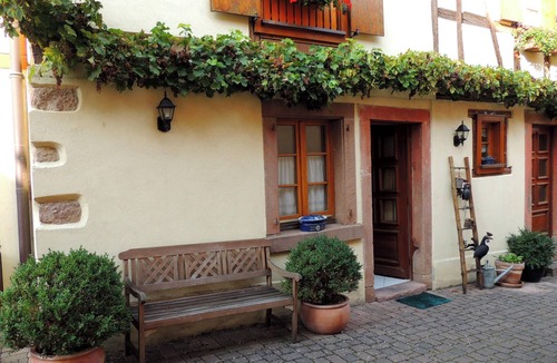 Beblenheim Apartment | Homerez - Apartment Beblenheim