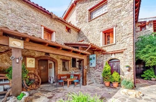 Ardanue Apartment | Homerez - Apartment in Ardanué