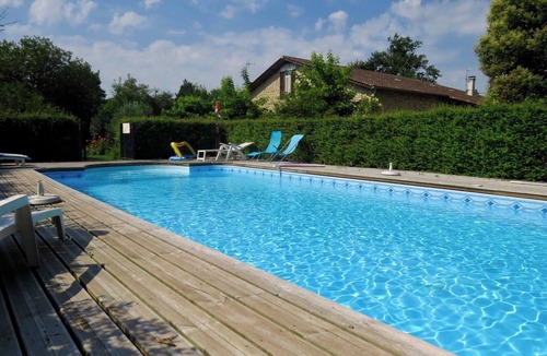 Blaignac Apartment | Homerez - Apartment in Blaignac