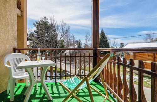 Superbolquere Apartment | Homerez - Apartment in Bolquère, mountain view