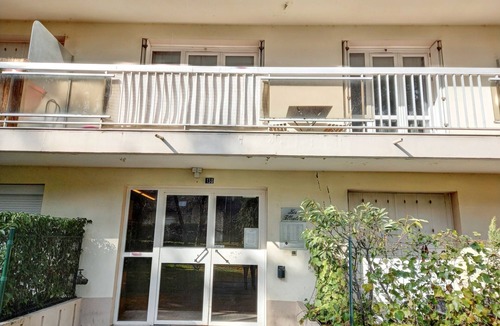 Chambery Apartment | Homerez - Apartment in Chambéry