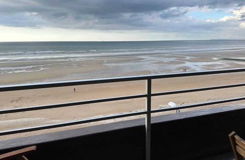 Cabourg Apartment | Homerez - Apartment in Cabourg