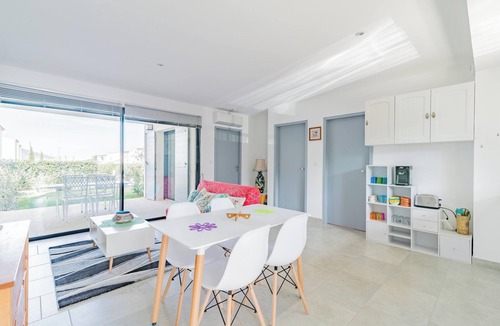 Malaucene Apartment | Homerez - Apartment in Malaucène