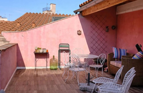Saint-Jean Apartment | Homerez - Apartment in Perpignan