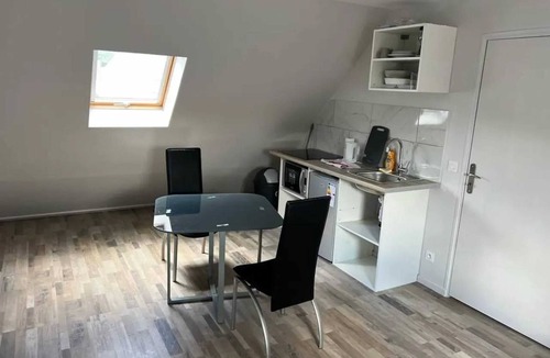 Pierrelaye Apartment | Homerez - Apartment in Pierrelaye