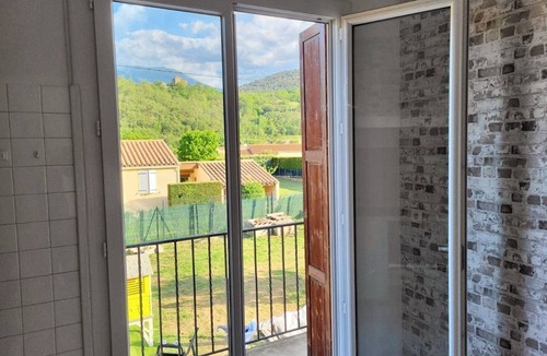 Ria-Sirach Apartment | Homerez - Apartment in Ria-Sirach