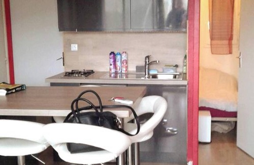 Clair Valon Apartment | Homerez - Apartment in Houlgate
