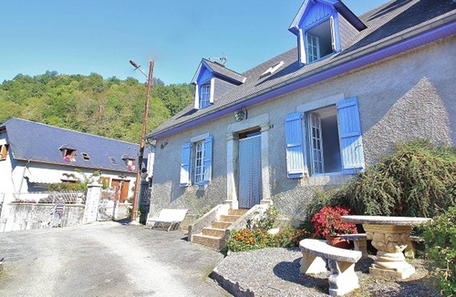 Juncalas Apartment | Homerez - Apartment in Juncalas, Mountain View