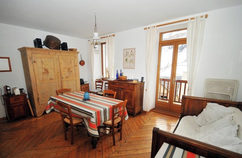 La Grave Apartment | Homerez - Apartment in La Grave