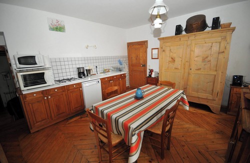 La Grave Apartment | Homerez - Apartment in La Grave