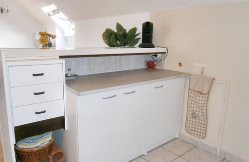Lourdes Apartment | Homerez - Apartment in Lourdes
