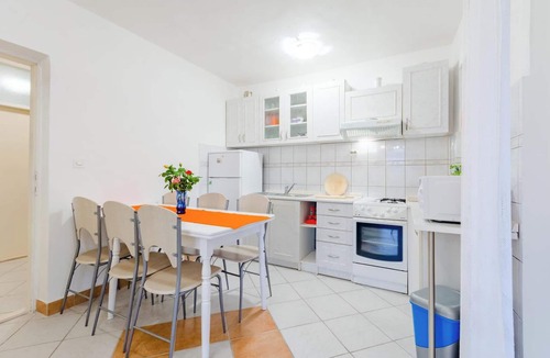 Mastrinka Apartment | Homerez - Apartment in Mastrinka