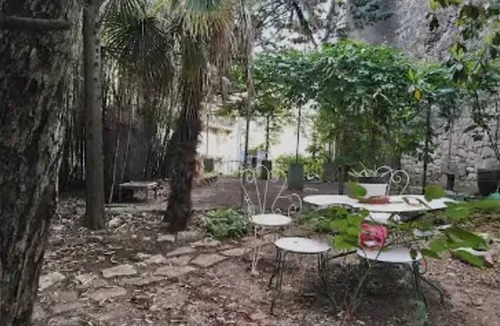 Sauve Apartment | Homerez - Apartment in Medieval Sauve with Terrace View