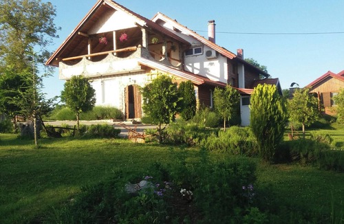 Rakovica Apartment | Homerez - Apartment in Rakovica
