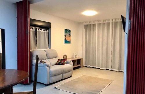 Labruguiere Apartment | Homerez - Apartment Labruguière