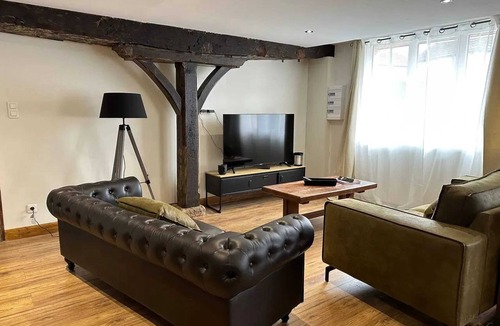 Souvigny Apartment | Homerez - Apartment Souvigny parking
