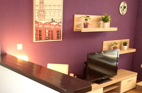 Rakovica Apartment | Homerez - Appartement 15 km away from the slopes for 2 ppl. with shared pool