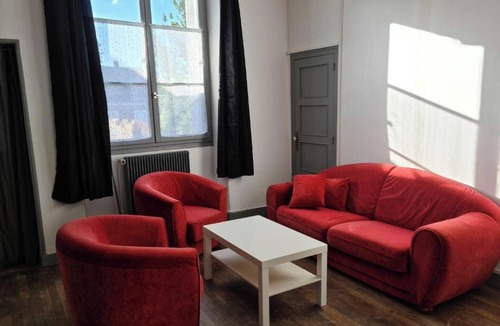 Beaugency Apartment | Homerez - Apt. Beaugency modern