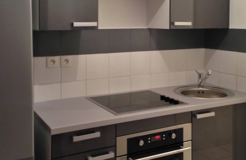 Carcassonne Apartment | Homerez - Apt Carcassonne with terrace