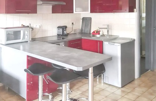 Les Hauts de Canet Apartment | Homerez - Apt. Canet, shared pool.