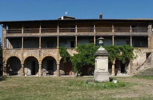 Pierre-Benite Apartment | Homerez - Apt. in Pierre-Bénite