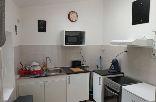 Montargis Apartment | Homerez - Apt Montargis, lake view, parking