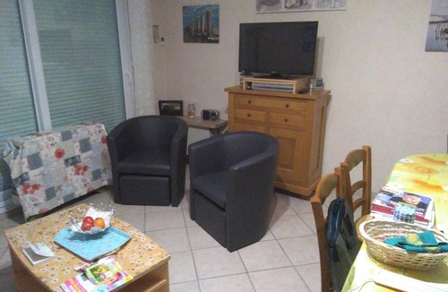 Sainte-Cecile-Plage Apartment | Homerez - Apt. sea view, Camiers