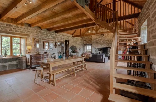 Chaumeil House | Homerez - Authentic Granite House - Chaumeil - Fireplace