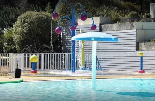 Saint-Brevin-les-Pins House | Homerez - "Bungalow in Saint-Brevin-les-Pins"