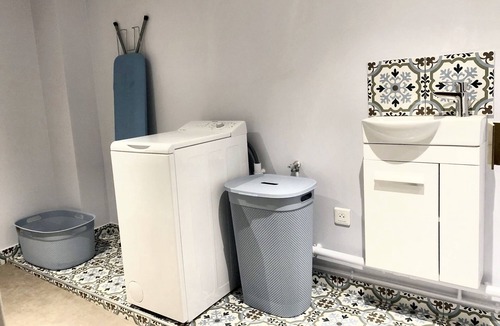 Saint-Germain-en-Laye Apartment | Homerez - Beautiful studio for 2 ppl. at Saint-Germain-en-Laye