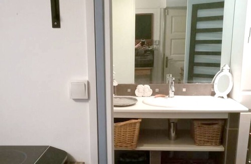 Corbeil-Essonnes Apartment | Homerez - Beautiful apartement for 3 ppl. with terrace at Corbeil-Essonnes