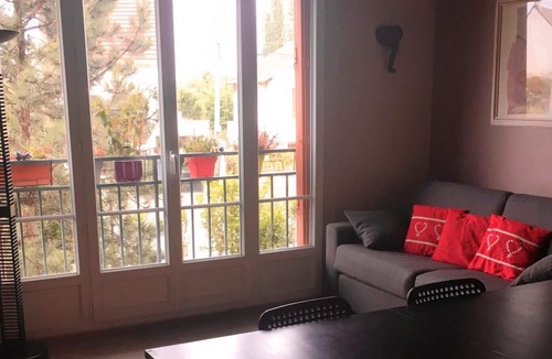 Deuil-la-Barre Apartment | Homerez - Beautiful studio for 2 ppl. at Deuil-la-Barre