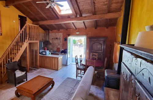 Chomerac House | Homerez - Beautiful house for 8 ppl. with terrace at Chomérac